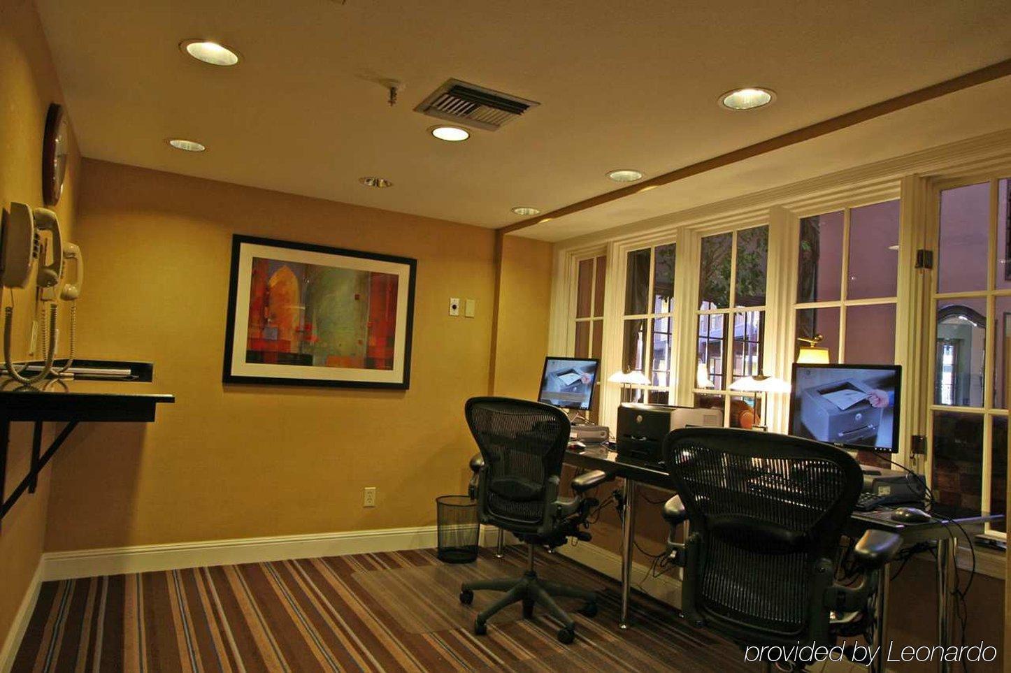 Embassy Suites By Hilton Napa Valley Faciliteiten foto